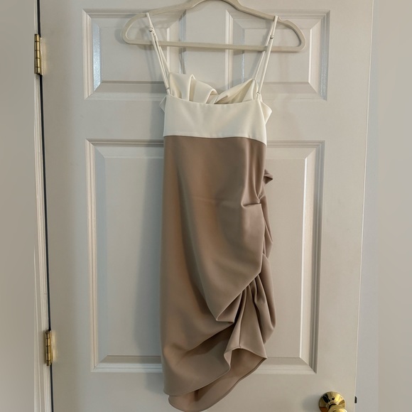 Bo dress from The Bar - Picture 4 of 4